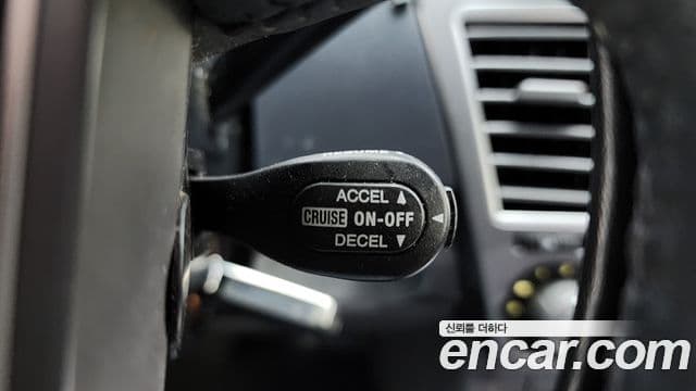 KG모빌리티(SsangYong) Korando 투리스모 4WD LT 11인승, 2014 16