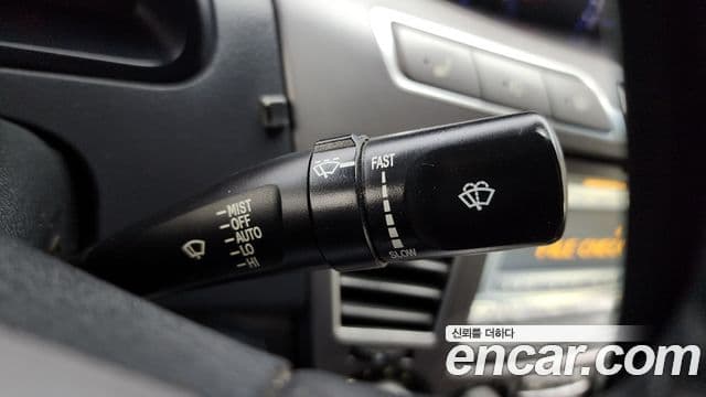 KG모빌리티(SsangYong) Korando 투리스모 4WD LT 11인승, 2014 18