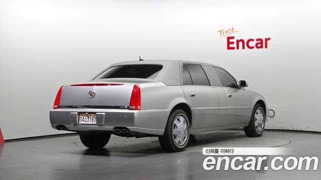 Cadillac DTS 4.6 лимузин, 2008 2