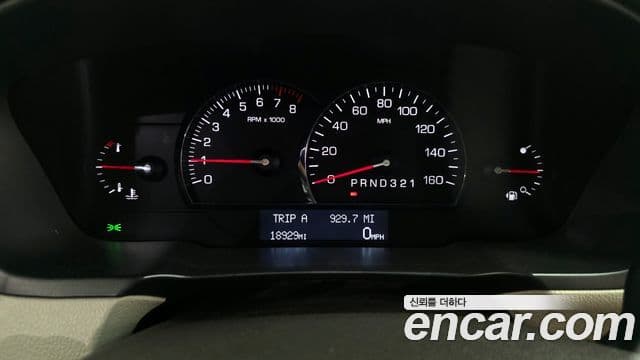 Cadillac DTS 4.6 лимузин, 2008 8