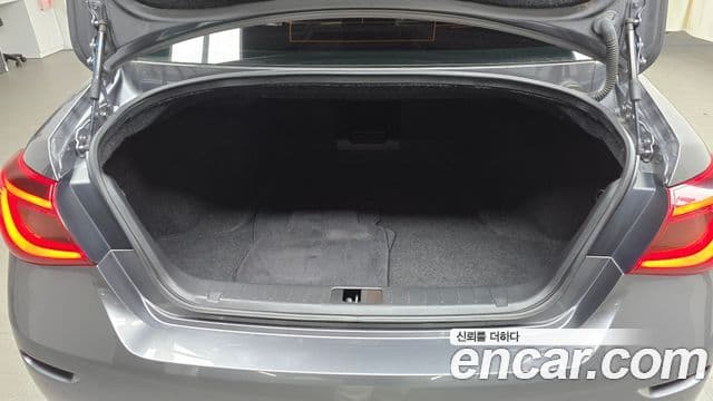 Infiniti Q70 Style, 2019 20