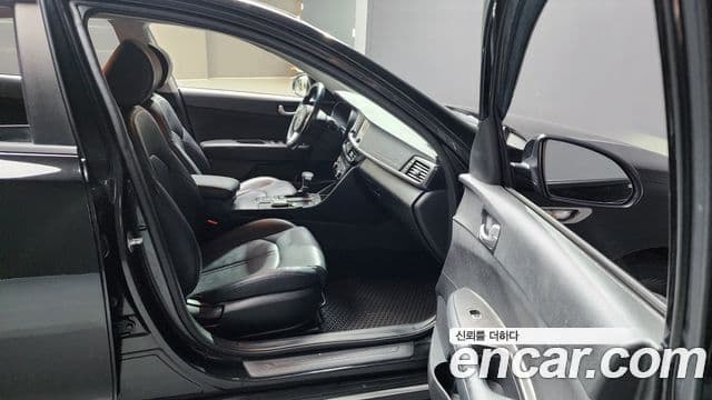 Kia K5 2세대 Prestige, 2016 10