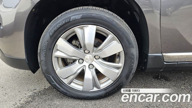 Peugeot 2008 1.6 e-HDi Felline L, 2015 все фото