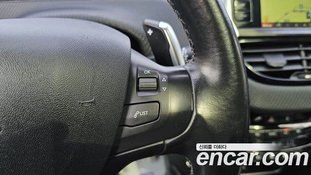 Peugeot 2008 1.6 e-HDi Felline L, 2015 10