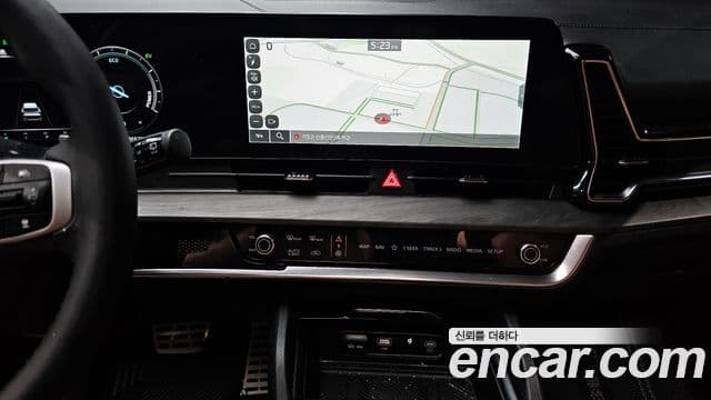 Kia Sportage 5세대 гибрид Signature Gravity 2WD, 2023 15