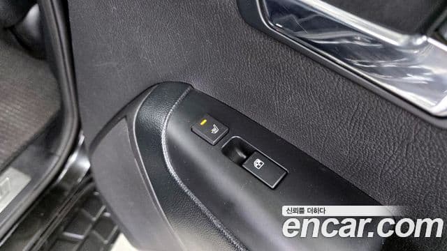 Kia Mohave 4WD QV300, 2014 19