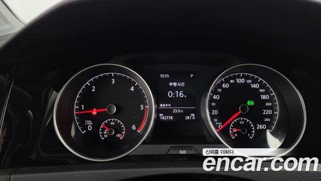 Volkswagen Гольф 7세대, 2014 8