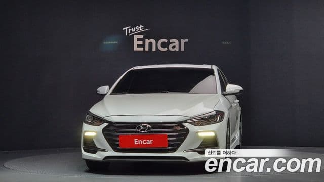 Hyundai Avante AD 1.6 турбо Sport, 2017 3