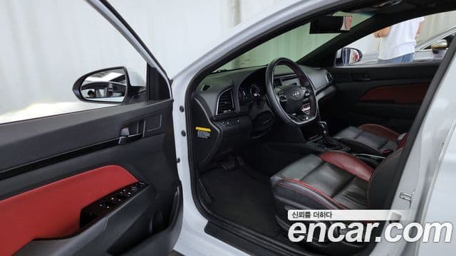 Hyundai Avante AD 1.6 турбо Sport, 2017 10