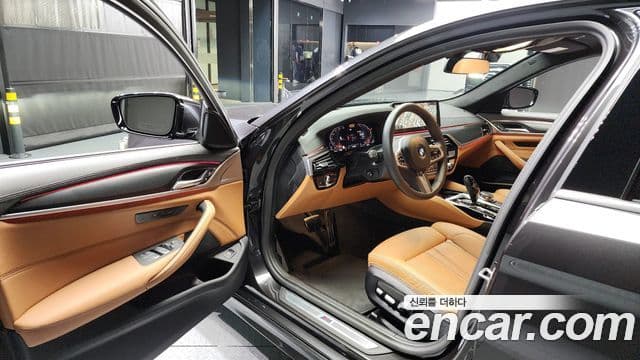 BMW 5시리즈 (G30) 520i M Sport, 2023 10