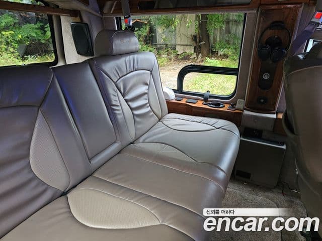 Chevrolet 체비밴 9인승, 2003 12