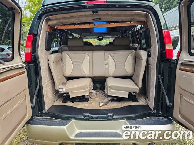 Chevrolet 체비밴 9인승, 2003 16