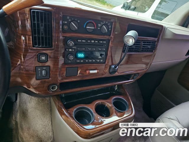 Chevrolet 체비밴 9인승, 2003 19