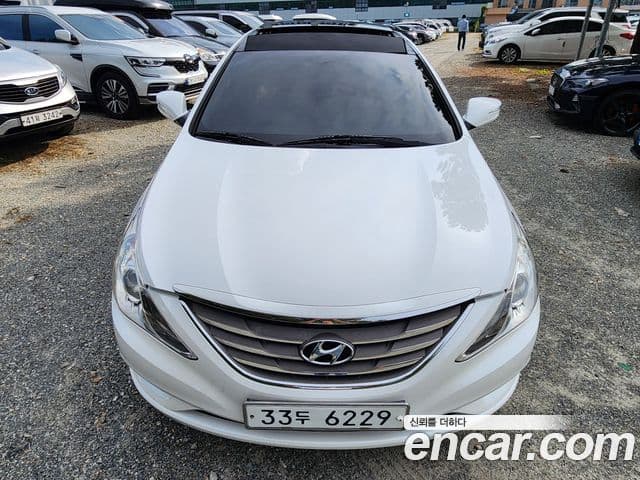 Hyundai YF Sonata LPI top, 2012 2