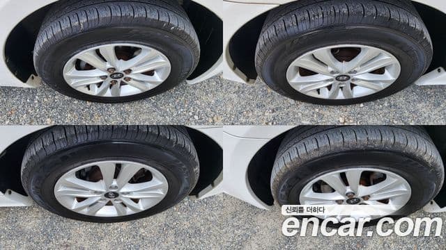 Hyundai YF Sonata LPI top, 2012 13