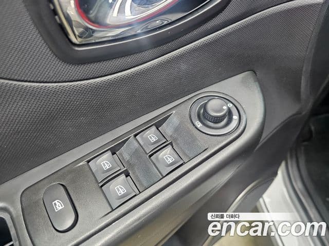 Renault Korea(Samsung) QM3 LE, 2015 8