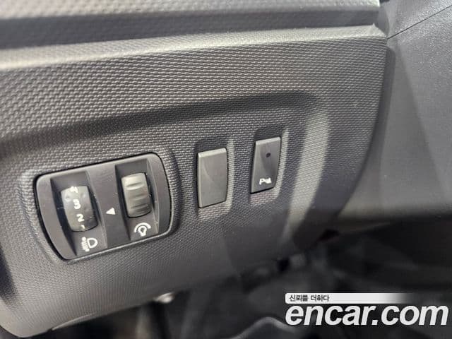 Renault Korea(Samsung) QM3 LE, 2015 9