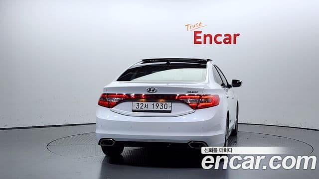 Hyundai Grandeur HG Modern, 2016 4