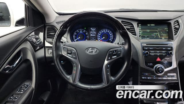 Hyundai Grandeur HG Modern, 2016 13