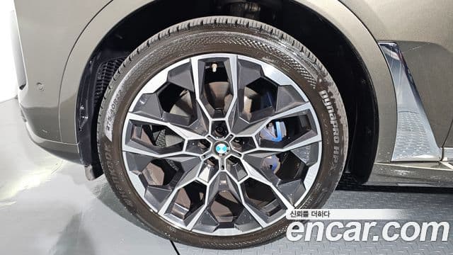 BMW X7 (G07) xDrive 40d M Sport 7인승, 2023 все фото