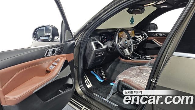BMW X7 (G07) xDrive 40d M Sport 7인승, 2023 10