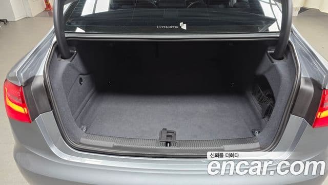 Audi New A6 C7, 2012 20