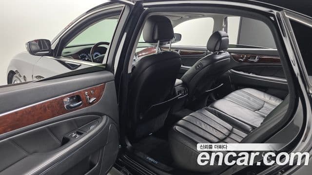 Hyundai Equus(новый кузов / новое поколение) Luxury, 2012 17