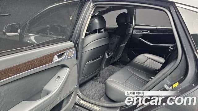 Genesis G80 Prestige, 2017 17