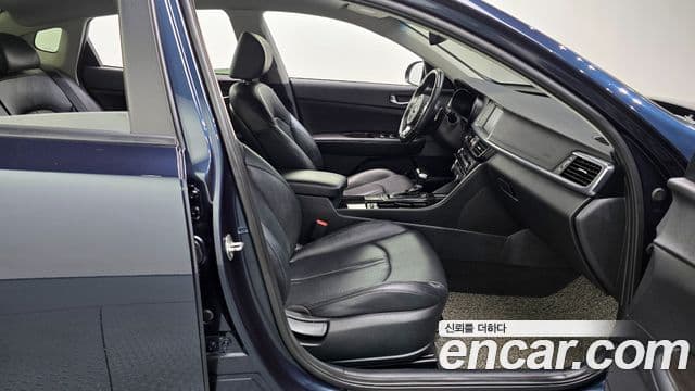 Kia K5 2세대 Prestige, 2017 10