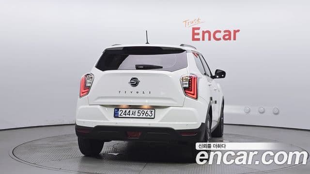 KG모빌리티(SsangYong) Berry New Tivoli V3, 2022 4