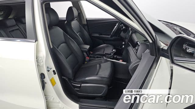 KG모빌리티(SsangYong) Berry New Tivoli V3, 2022 12