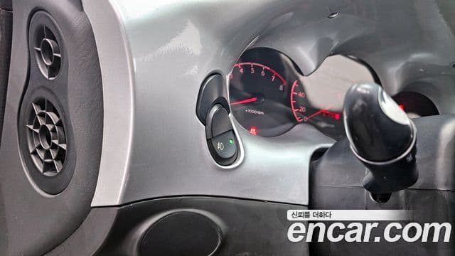 Hyundai 티뷰론 2.0 TGX, 1997 16