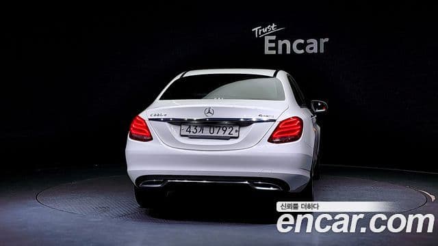 Mercedes-Benz C-класс W205 C220 d 4MATIC, 2016 4