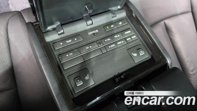 Kia New Opirus Luxury, 2009 18