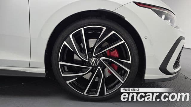 Volkswagen Гольф 8세대 2.0 GTI, 2024 все фото