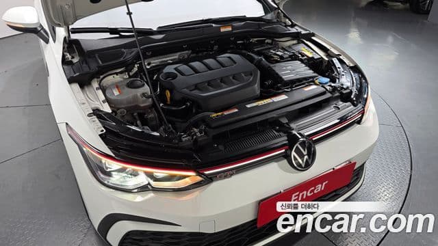 Volkswagen Гольф 8세대 2.0 GTI, 2024 6