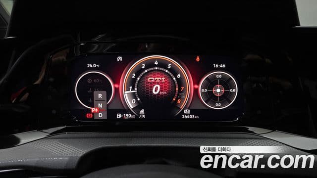 Volkswagen Гольф 8세대 2.0 GTI, 2024 8