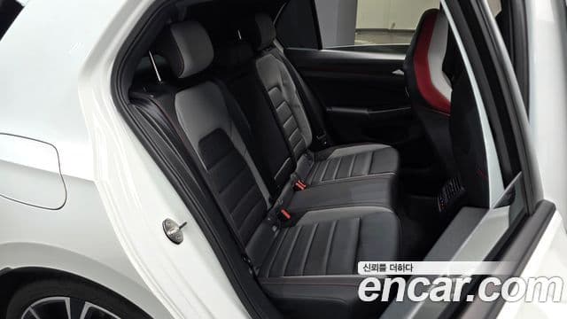 Volkswagen Гольф 8세대 2.0 GTI, 2024 11