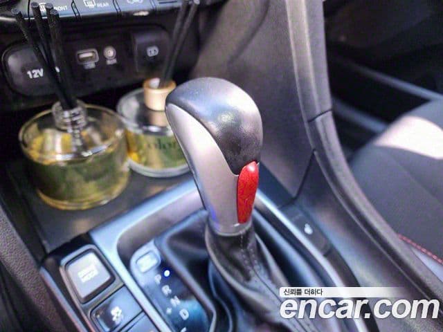 Hyundai Veloster (JS) Core, 2018 9