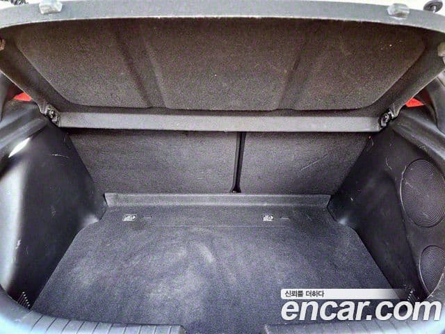 Hyundai Veloster (JS) Core, 2018 18