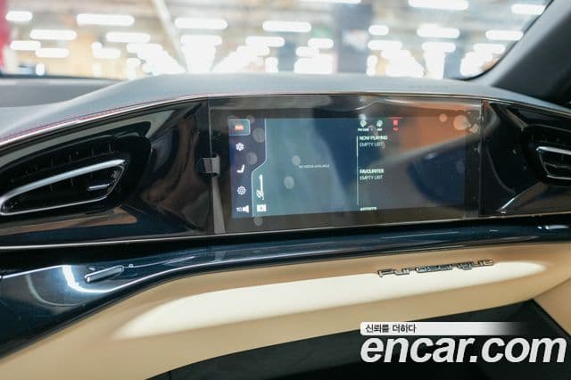 Ferrari Purosangue, 2025 15