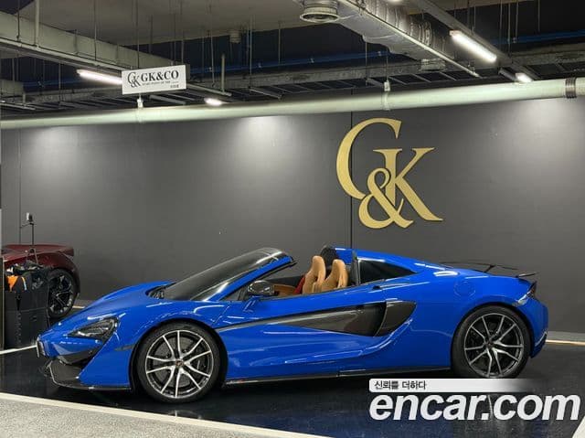 맥라렌 570S 3.8 Spyder, 2018 4