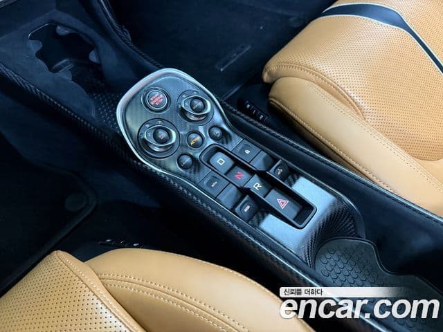 맥라렌 570S 3.8 Spyder, 2018 14