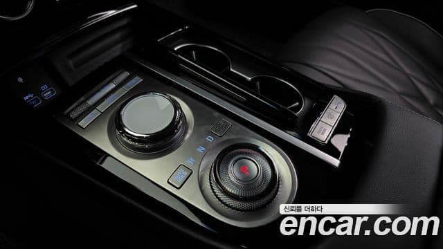 Genesis G80 (RG3) бензин 2.5 турбо AWD, 2023 9