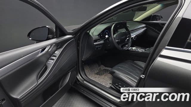 Genesis G80 (RG3) бензин 2.5 турбо AWD, 2023 10