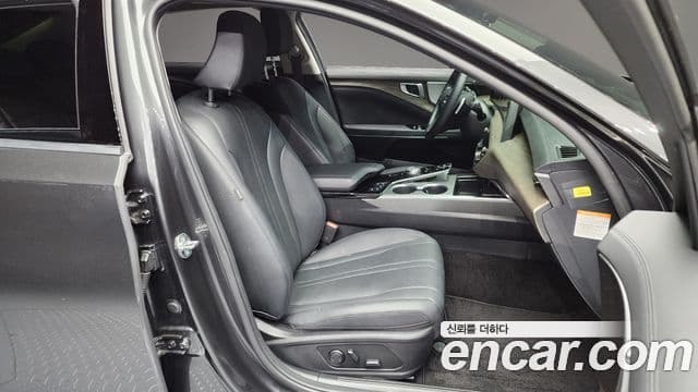 Kia K8 гибрид Noblesse, 2023 11