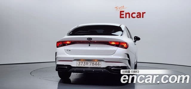 Kia K5 3세대 Trendy, 2021 4