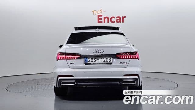 Audi A6 (C8) Premium, 2023 4