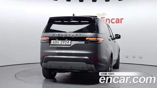 Land Rover Discovery 5 2.0 SD4 SE, 2018 4