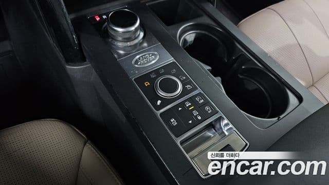 Land Rover Discovery 5 2.0 SD4 SE, 2018 9